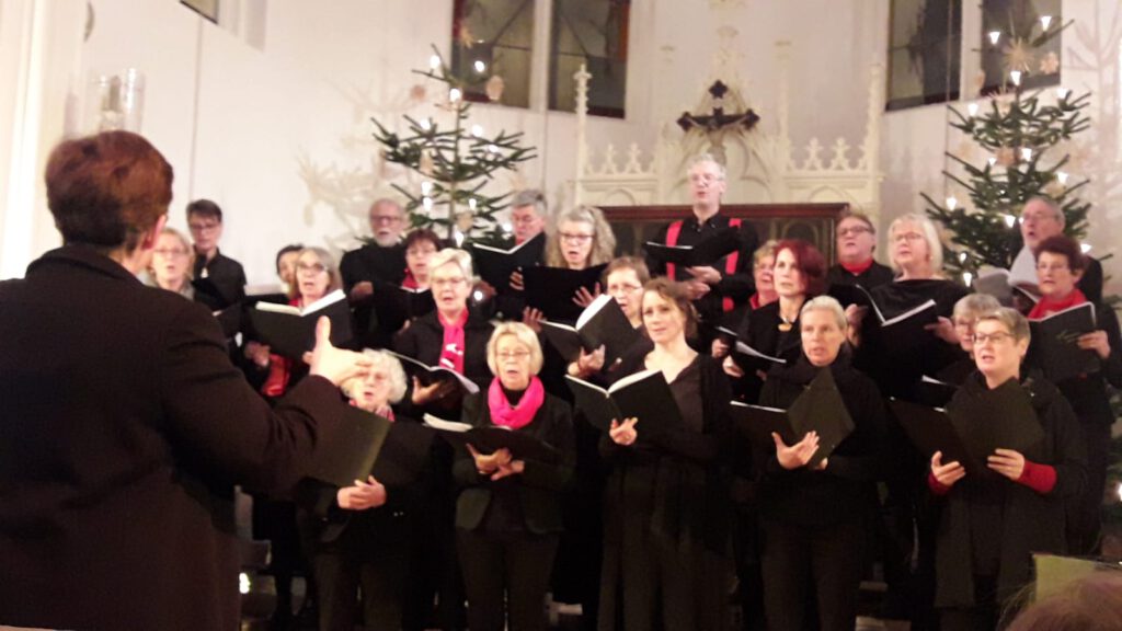Kantorei Norderney beim Weihnachtskonzert am 26.12.2019 in der Inselkirche Norderney